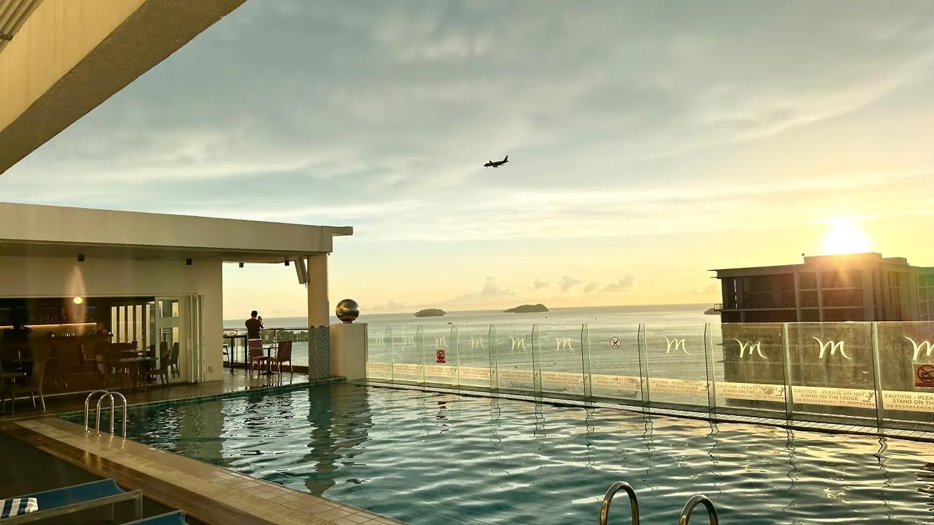 M Centro City Centre @ Gaya Street By Sunset Seaview Vacation Condos Kota Kinabalu Apartment
