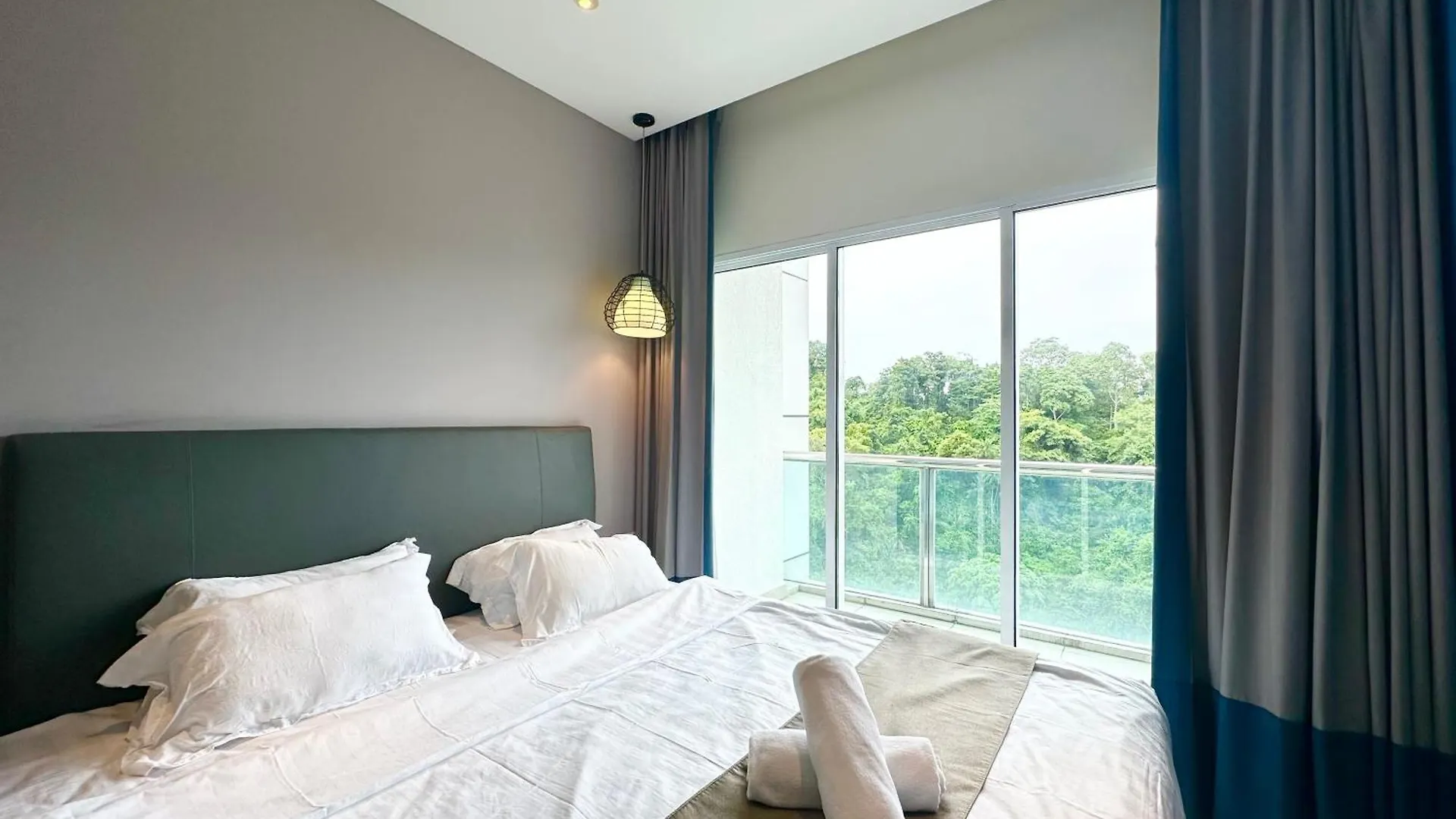 M Centro City Centre @ Gaya Street By Sunset Seaview Vacation Condos Kota Kinabalu Apartment