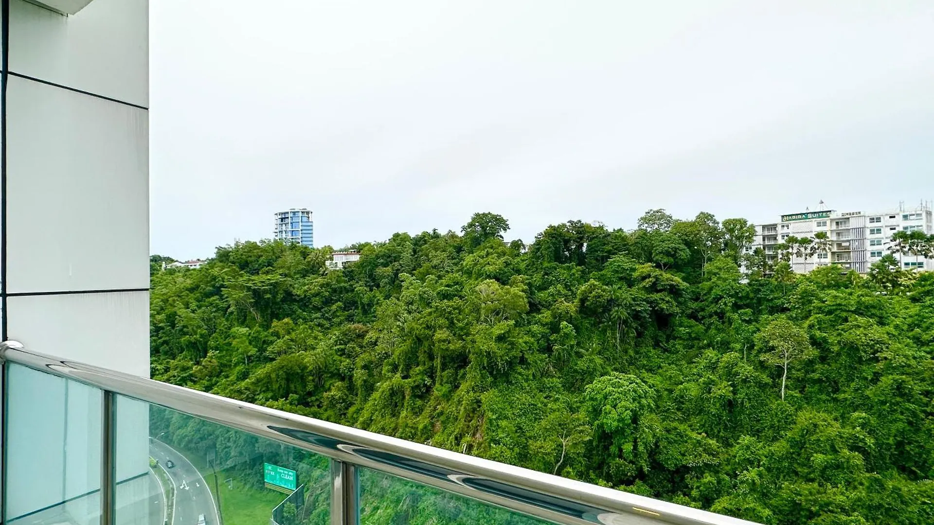 M Centro City Centre @ Gaya Street By Sunset Seaview Vacation Condos Kota Kinabalu